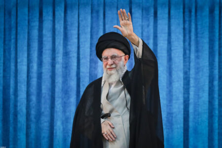 رویترز: رهبر ایران درخواست هسته‌ای آمریکا را رد کرد