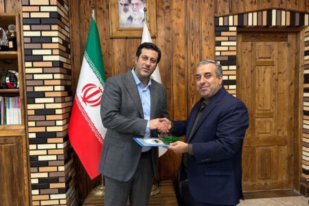 فرمانده سپاه گیلان از رضا زنده‌دل تقدیر کرد‌