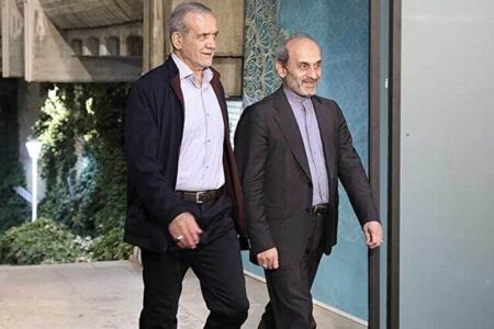 انتقاد دوباره پزشکیان از صداوسیما/ رئیس جمهور زیر تیغ سانسور جام جم/ تحریف مواضع رهبر شهید انقلاب در تلویزیون برای نفی مذاکره